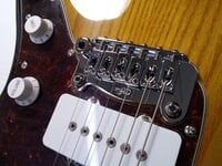 G&L Tribute Doheny 3-Tone Sunburst Sähkökitara