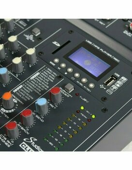 Analogni mix pult Studiomaster CLUBXS8 - 3
