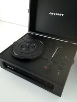 Crosley Voyager Black Bærbar pladespiller