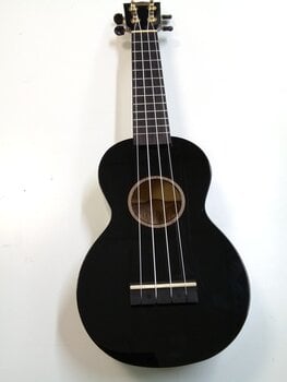 Soprano Ukulele Mahalo MR1 Essential Pack Black Soprano Ukulele (Skadad) - 2