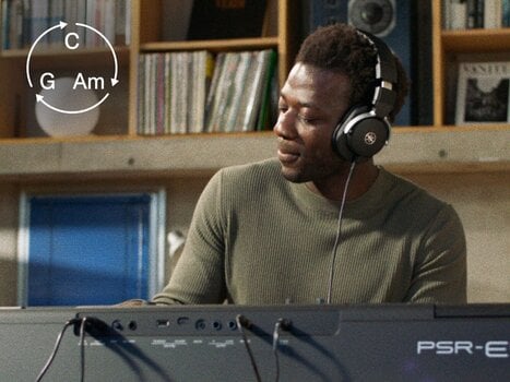 Keyboard s dynamikou Yamaha PSR-E483 Keyboard s dynamikou Black - 17