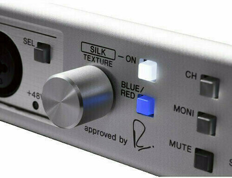 Thunderbolt audio převodník - zvuková karta Steinberg AXR4T - 6