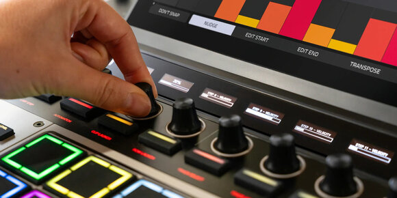 Groove Box Akai MPC XL Groove Box - 17