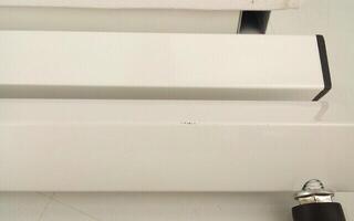 Metalowe krzesło fortepianowe
 Pianonova PS2025WH Metalowe krzesło fortepianowe White (Jak nowe) - 3