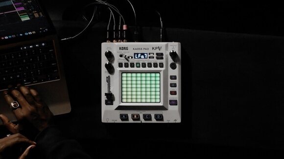 Amostrador Korg Kaoss Pad V Amostrador - 9