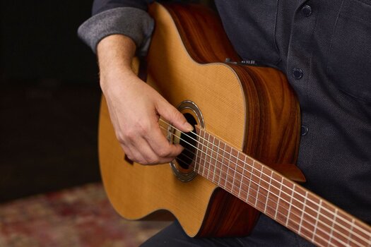 Classical Guitar with Preamp Ortega RCE24RO 4/4 Natural Classical Guitar with Preamp - 17