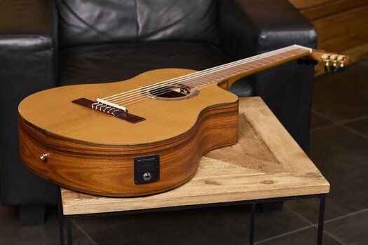 Classical Guitar with Preamp Ortega RCE24RO 4/4 Natural Classical Guitar with Preamp - 19