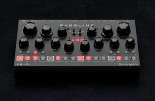 Syntetisaattori Erica Synths Desktop Bassline DB-01 Syntetisaattori - 5