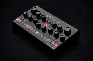 Syntetisaattori Erica Synths Desktop Bassline DB-01 Syntetisaattori - 7