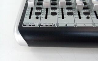 Mesa de mistura Behringer XENYX QX2442 USB Mesa de mistura (Tao bons como novos) - 2