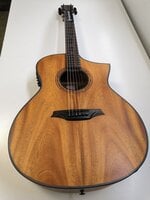 Bromo BAT4MCE Natural elektroakustiline kitarr