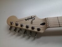 Fender Squier FSR Limited Edition Sonic Stratocaster Fiesta Red E-Gitarre