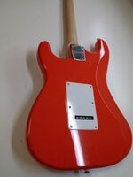 Fender Squier FSR Limited Edition Sonic Stratocaster Fiesta Red E-Gitarre