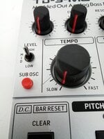 Behringer TD-3-MO-SR Sintesajzer Silver