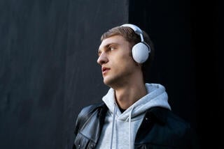 Wireless On-ear headphones V-Moda S-80 White Wireless On-ear headphones - 4