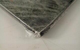 Vinylplate Biohazard  (B-Stock) #997359 - 4