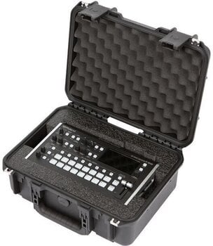Obal / kufor na zvukovú techniku SKB Cases 3i Series V-8HD Obal / kufor na zvukovú techniku - 3