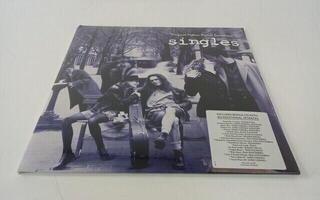 Vinilinė plokštelė Singles - Original Soundtrack (Deluxe Edition) (2 LP + CD) (Tik išpakuotas) - 1