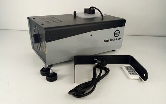 Nebelmaschine Light4Me Fog 1200 LED V2 Nebelmaschine (Neuwertig) - 2