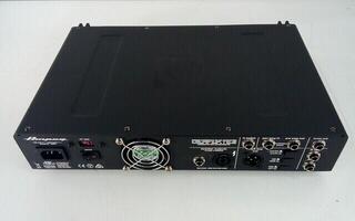 Tranzistorový basový zesilovač Ampeg PF-500 Tranzistorový basový zesilovač (Zánovní) - 3