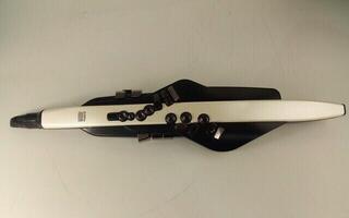 Dechový MIDI kontroler Roland AE-20 Aerophone Dechový MIDI kontroler White-Black (Zánovní) - 2