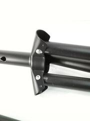 Gitarstativ Revoltage VGS 2025 Vertical Gitarstativ (Bare uemballert) - 2