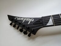 Jackson JS1X Rhoads Minion AH FB Satin Black Guitarra elétrica