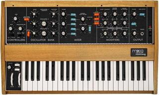 Synthesizer MOOG Minimoog Model D Bob Moog Tribute Edition Synthesizer Oak - 5