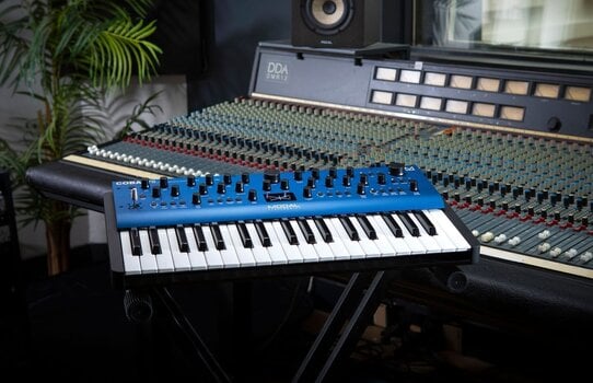 Synthesizer Modal Electronics Cobalt 8 Synthesizer Blue - 14
