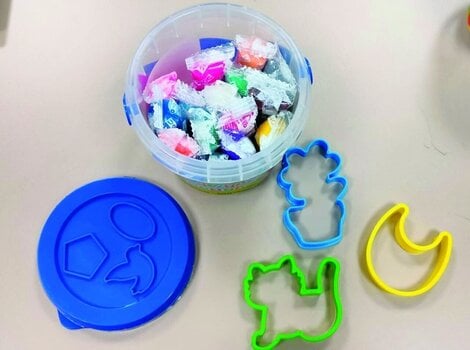 Argilă de modelare pentru copii DOMS N80586 Argilă de modelare pentru copii Mix 15 x 300 g - 2