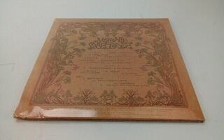 LP Melanie Martinez 809325 (B-Stock) #809325 - 5