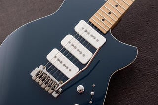 Elektrická kytara Reverend Guitars Kingbolt 390 Elektrická kytara - 1