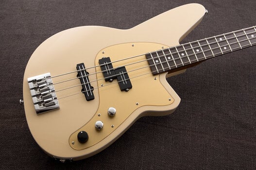 4-string Bassguitar Reverend Guitars Decision 4-string Bassguitar - 6
