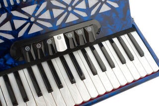 Billentyűs harmonika
 Latone MasterChord 37K 96BL Billentyűs harmonika Blue - 2