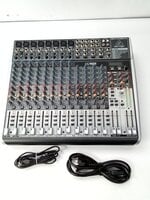 Behringer XENYX QX2222 USB Mixerpult