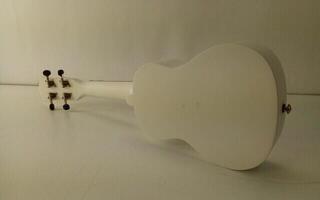 Sopraanoukulele Cascha HH 3975 White Sopraanoukulele (Vaurioitunut) - 2