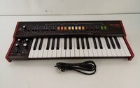 Behringer Vocoder VC340 Sintesajzer