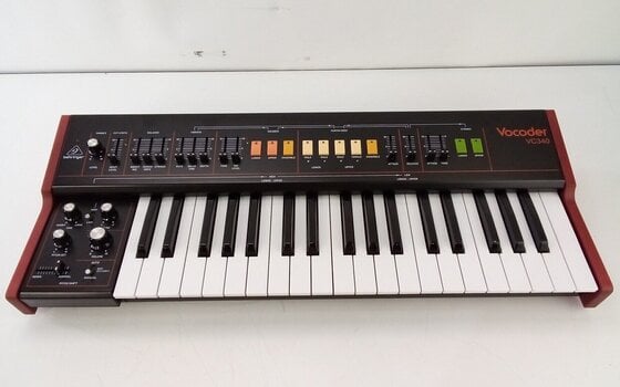 Sintesajzer Behringer Vocoder VC340 Sintesajzer (Skoro novo) - 3