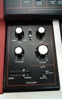 Behringer Vocoder VC340 Sintesajzer
