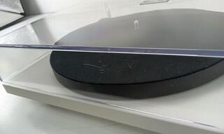 Turntable Pro-Ject Primary E Phono + OM NN High Gloss White Turntable (Pre-owned) - 4