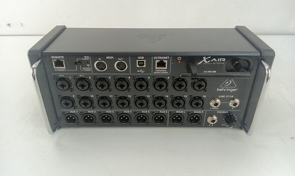 Digital Mixer Behringer X AIR XR18 Digital Mixer (Pre-owned) - 2
