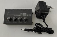 Behringer MX400 Mixing Desk