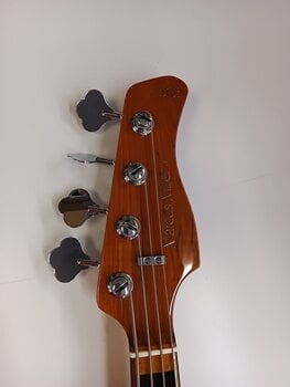 Baixo de 4 cordas Sire Marcus Miller V5 Alder-4 Vintage White Baixo de 4 cordas (Apenas desembalado) - 3
