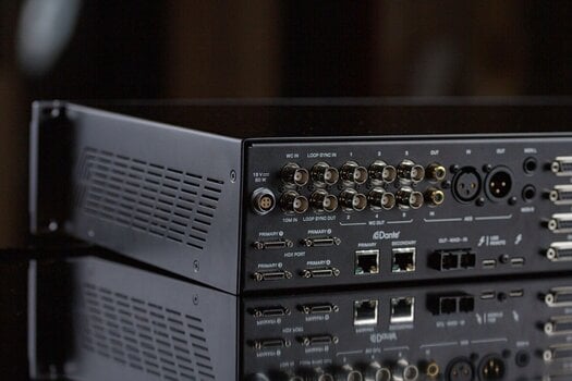 Thunderbolt Audio Interface Antelope Audio Galaxy 64 Synergy Core Thunderbolt Audio Interface - 10