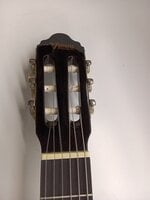 Valencia VC104L 4/4 Black Konzertgitarre
