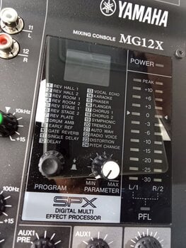 Mixing Desk Yamaha MG12X Mixing Desk (Just unboxed) - 3