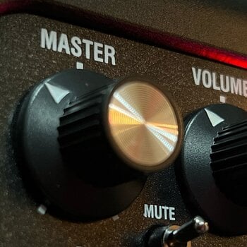 Preamplificador/Amplificador de bajo Laney Nathan East Digbeth Preamplificador/Amplificador de bajo - 10