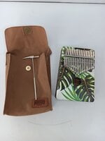 Mahalo MKA17MT Monstera Калимба