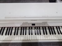 Roland RP701 White Digitális zongora