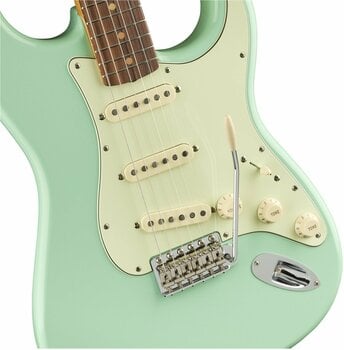 Electric guitar Fender Vintera 60s Stratocaster PF Surf Green (Damaged) - 8